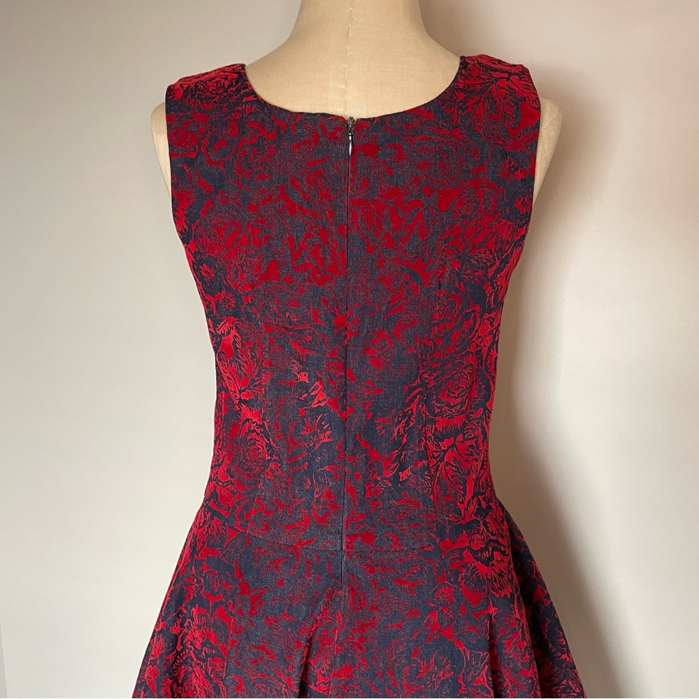 Julie Dorst Sleeveles Fit And Flare Red Flocked Navy Denim Dress Size 4 View 5